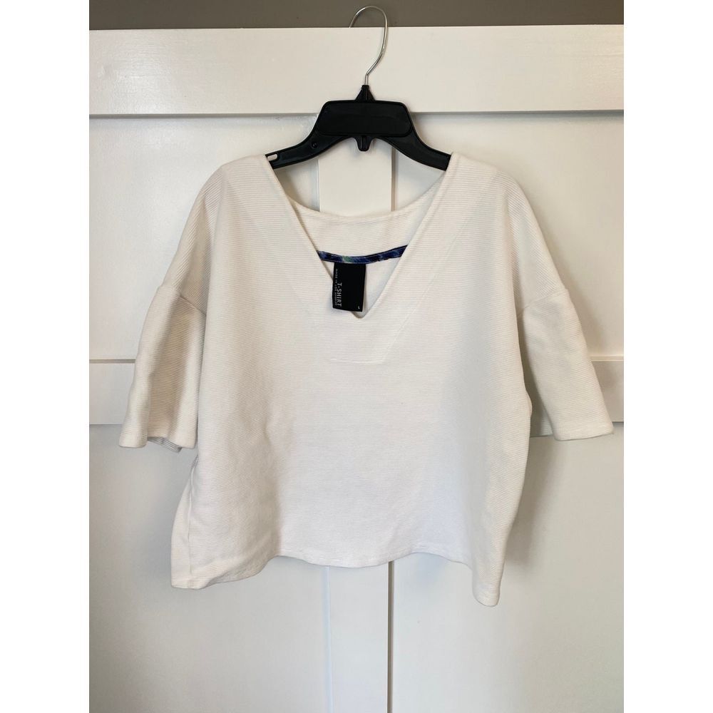 T - shirt made in Los Angeles‎ size Large